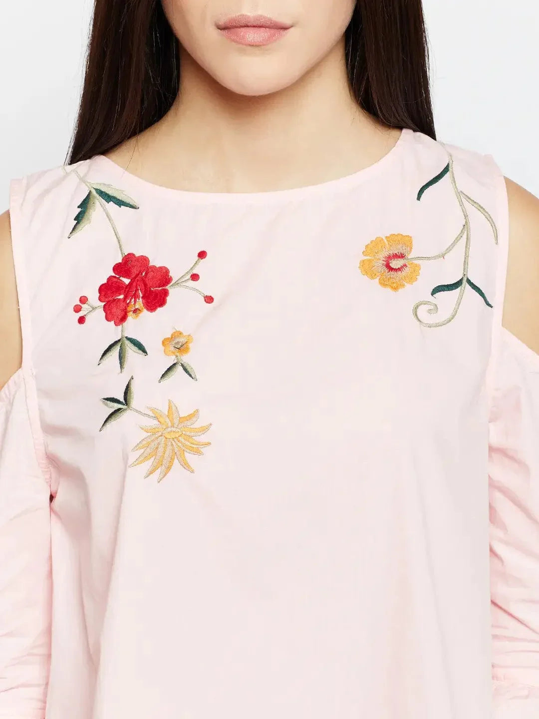 Feminine Pick Embroidered Top   oxolloxo