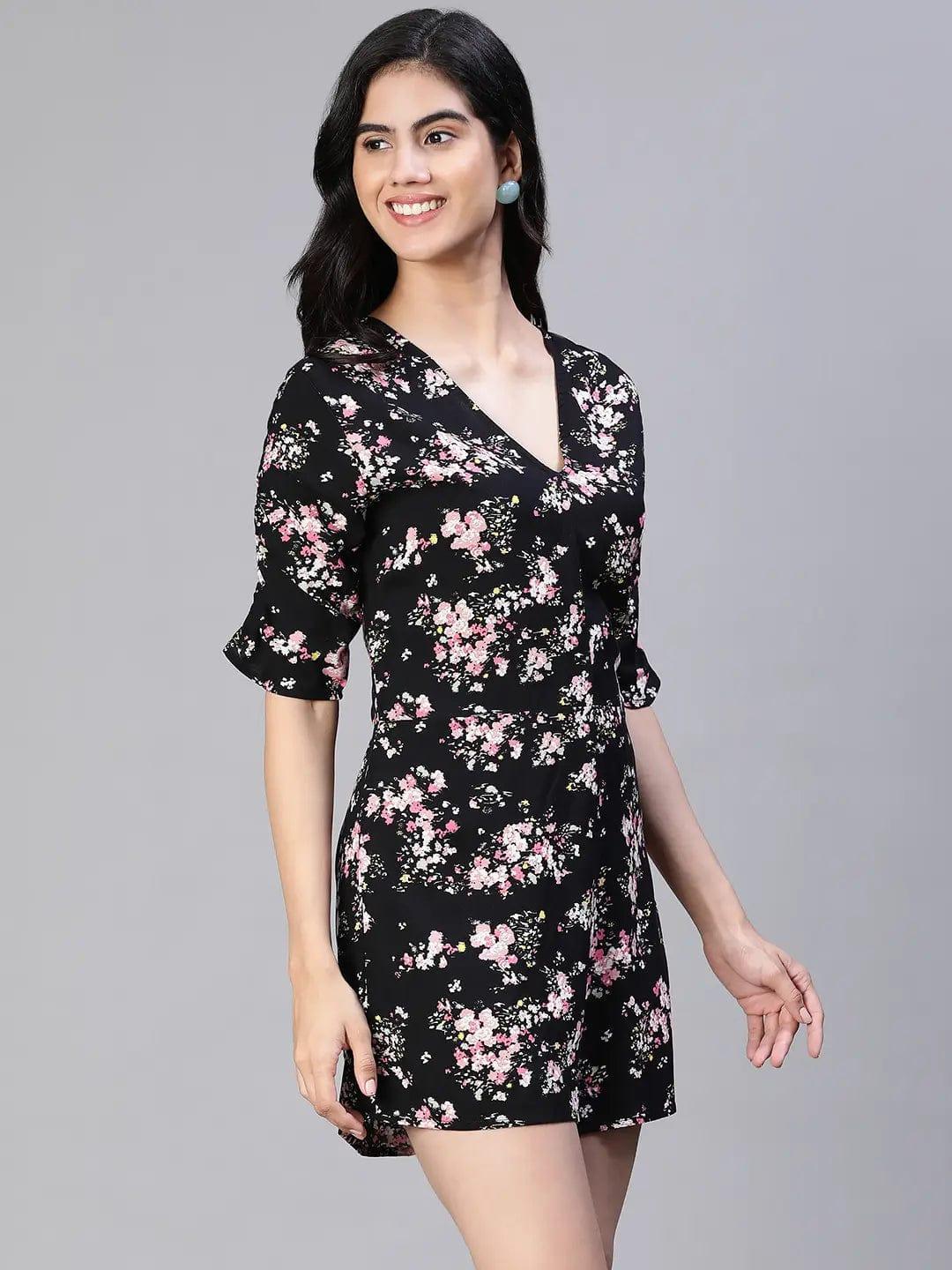 Slaying Black Floral Print V-Neck Women Playsuit - oxolloxo