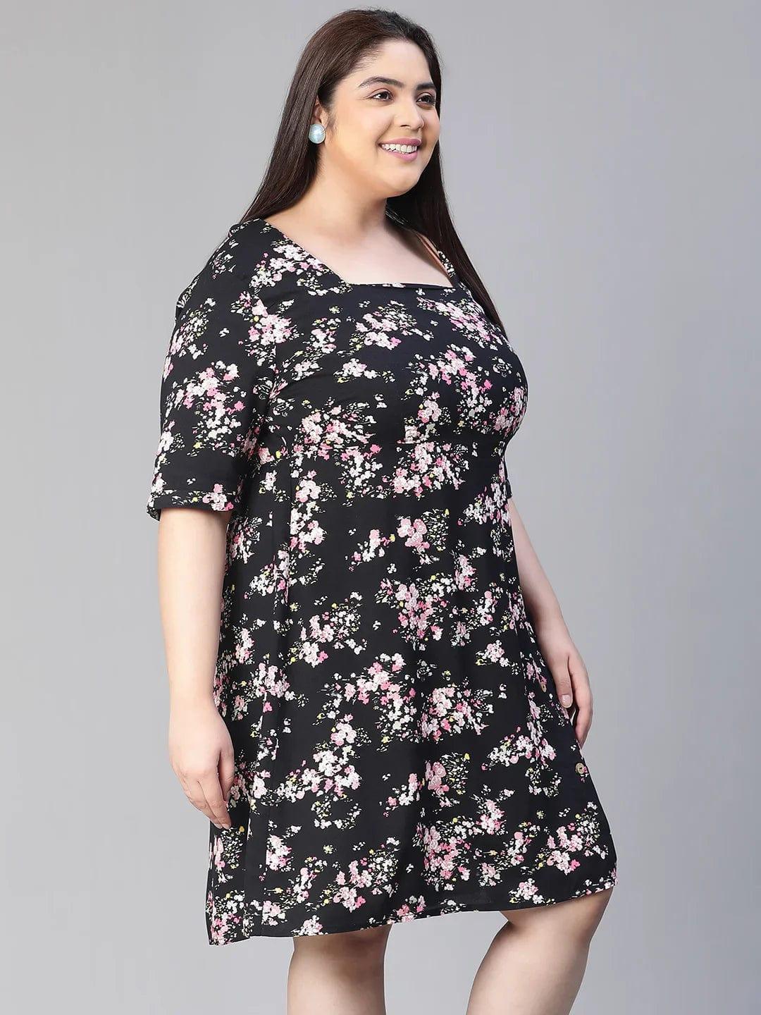 New Black Floral Print Short Sleeve Plus Size Curvy Dress - oxolloxo