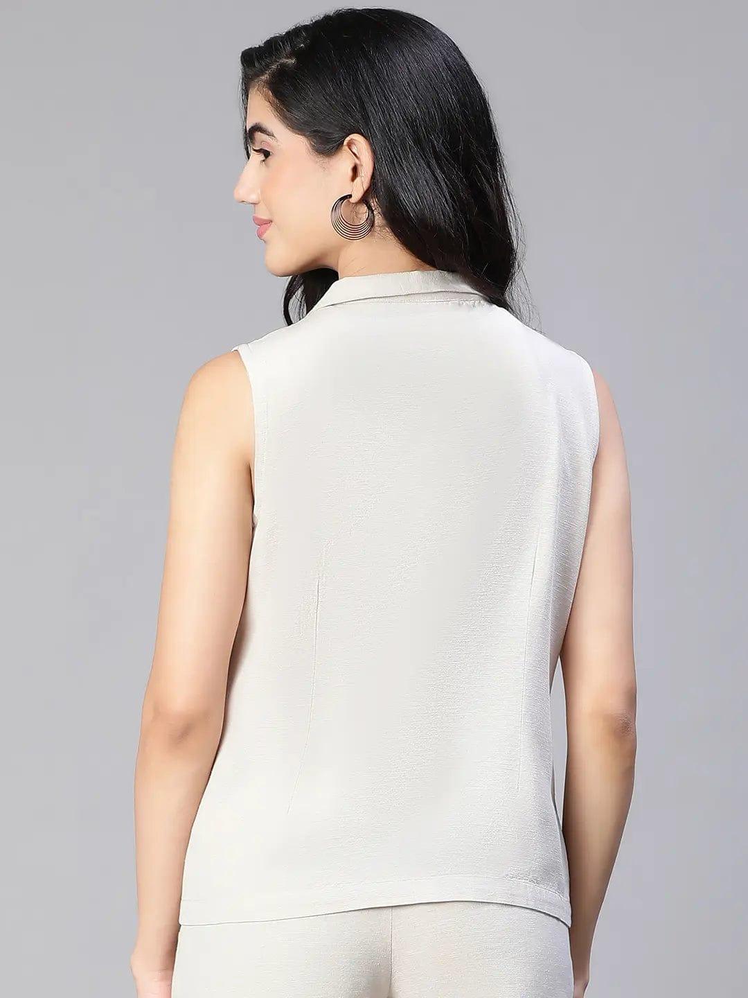 Women'S Soild Beige Open Collared Sleeveless Cotton Waistcoat - oxolloxo