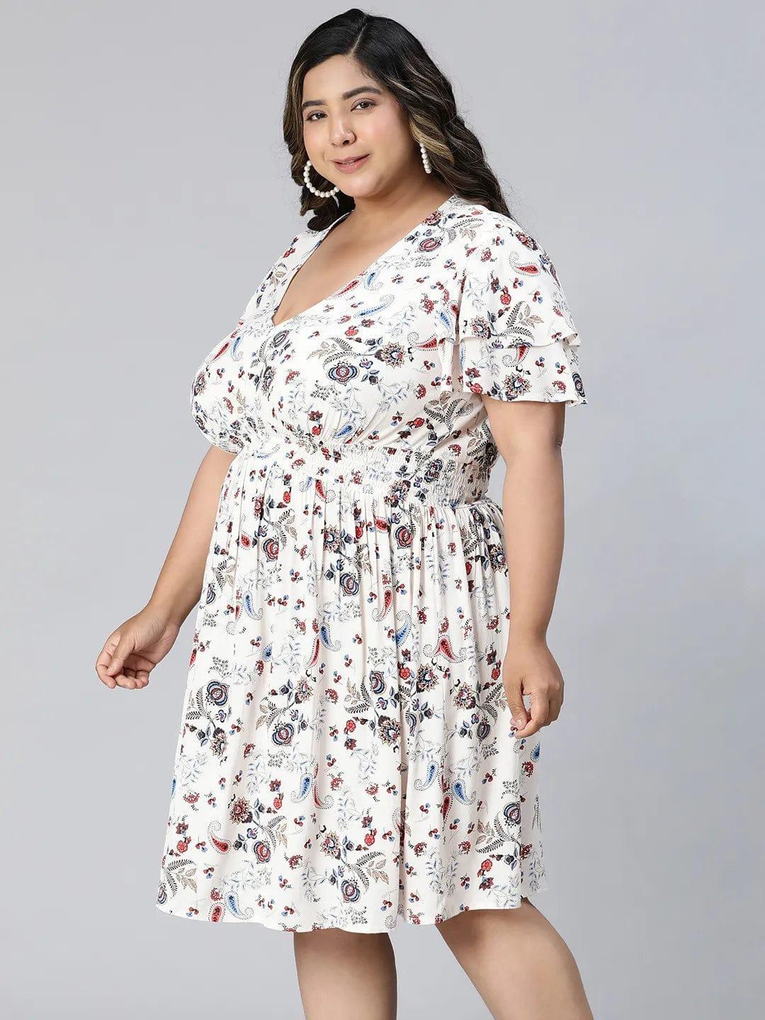 White Floral Print Short Sleeve Knee-Length Plus Size Curvy Dress - oxolloxo