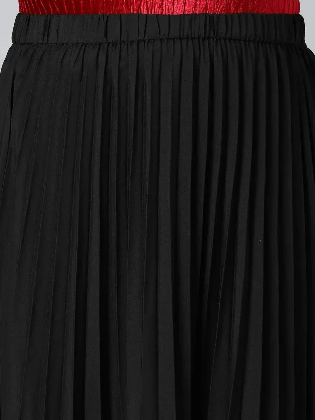 Romantic Black Elasticated Pleated Plus Size Skirt - oxolloxo