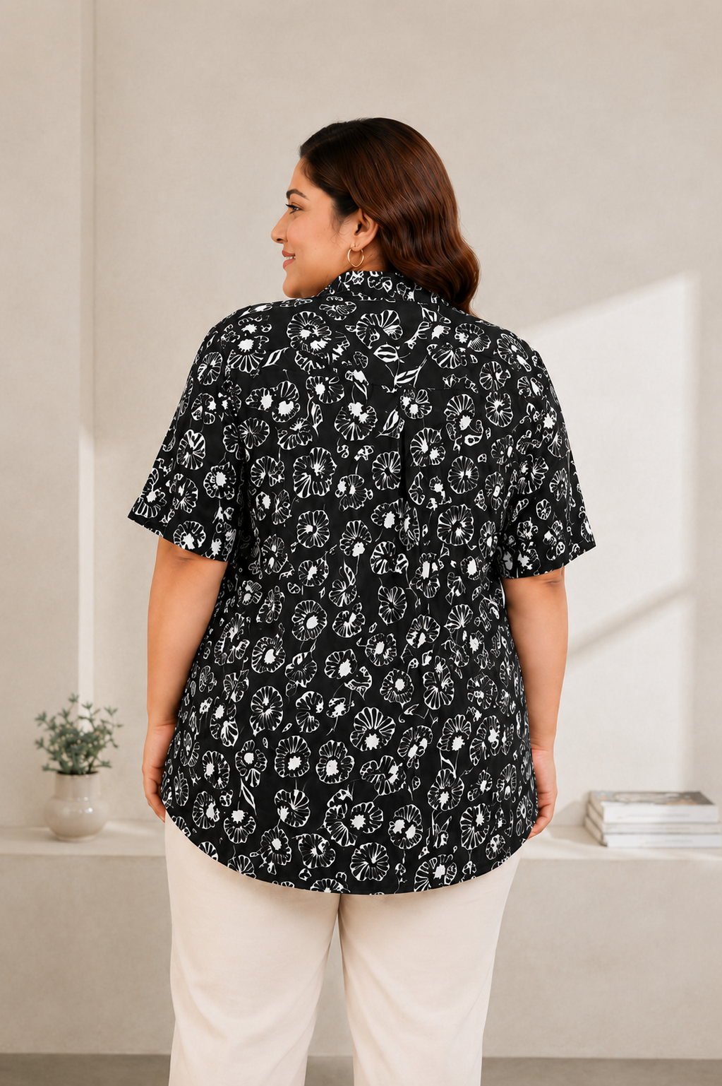 stellar black floral print plus size top