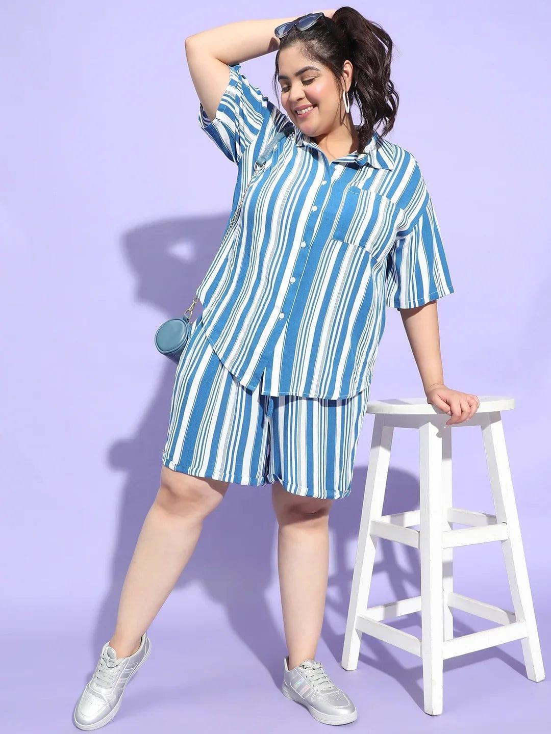 Slight Blue Stripe Print Tie Up Detailing Plus Size Shorts - oxolloxo