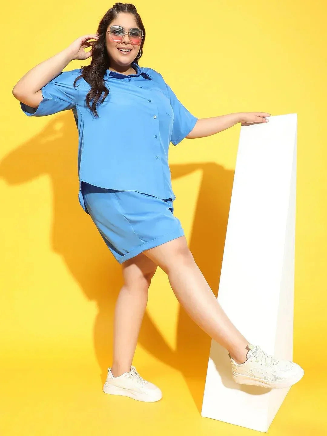 Brand Blue Elasticated Tie Up Detailing Plus Size Shorts - oxolloxo