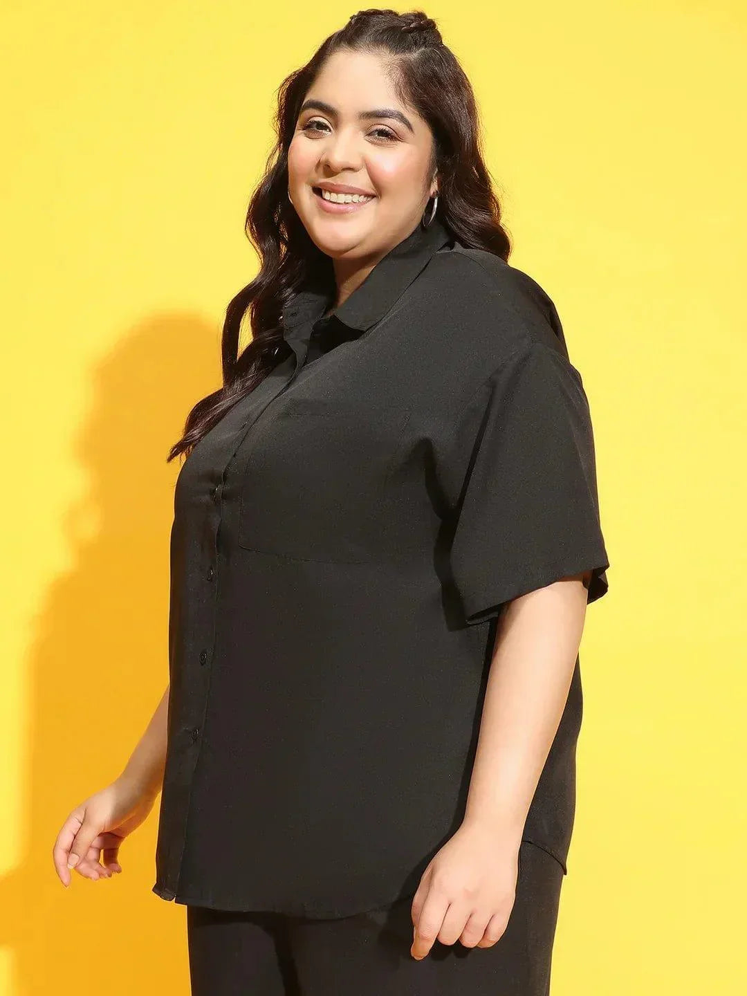 Heavy Black Button Down Short Sleeve Plus Size Shirt - oxolloxo
