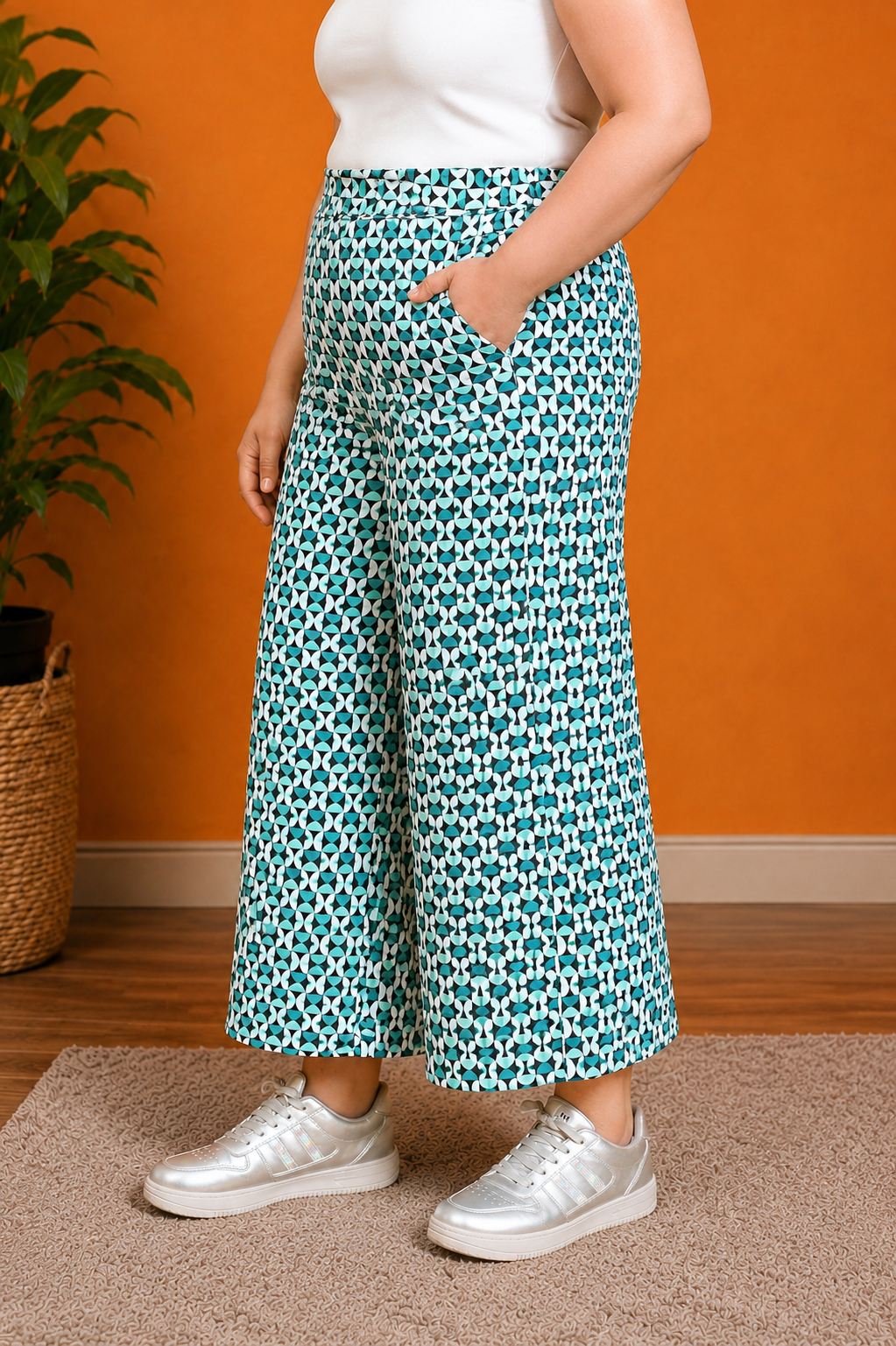 Plus Size Multicolor Printed Culottes