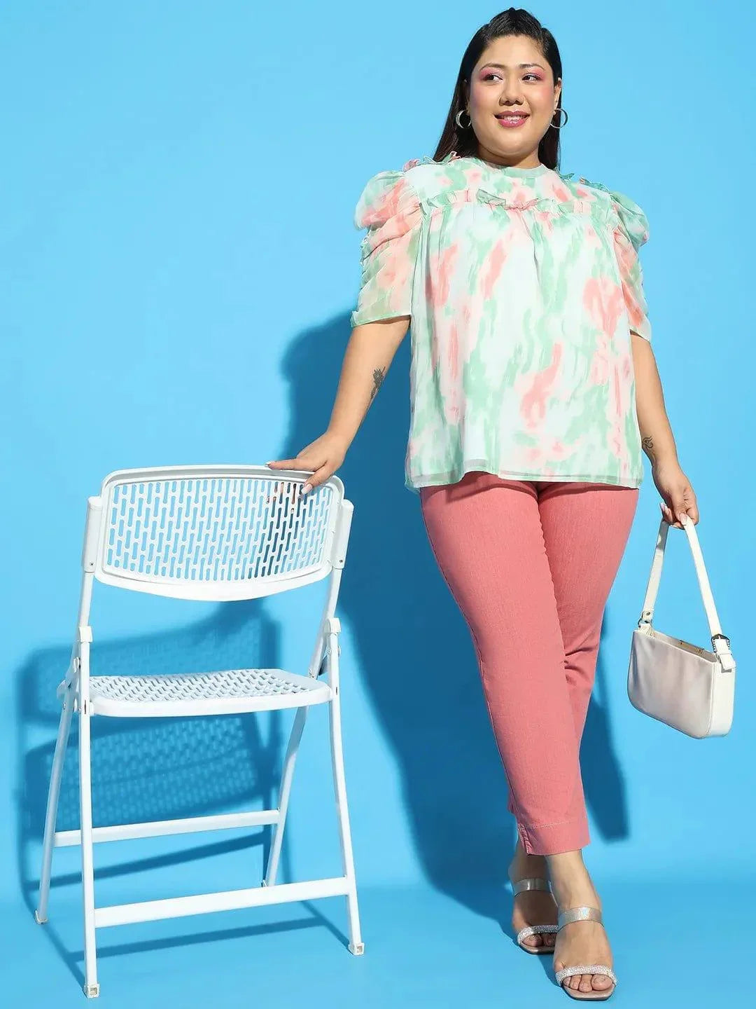 Plus size multicolour printed ruffle top with short sleeves, photo 8