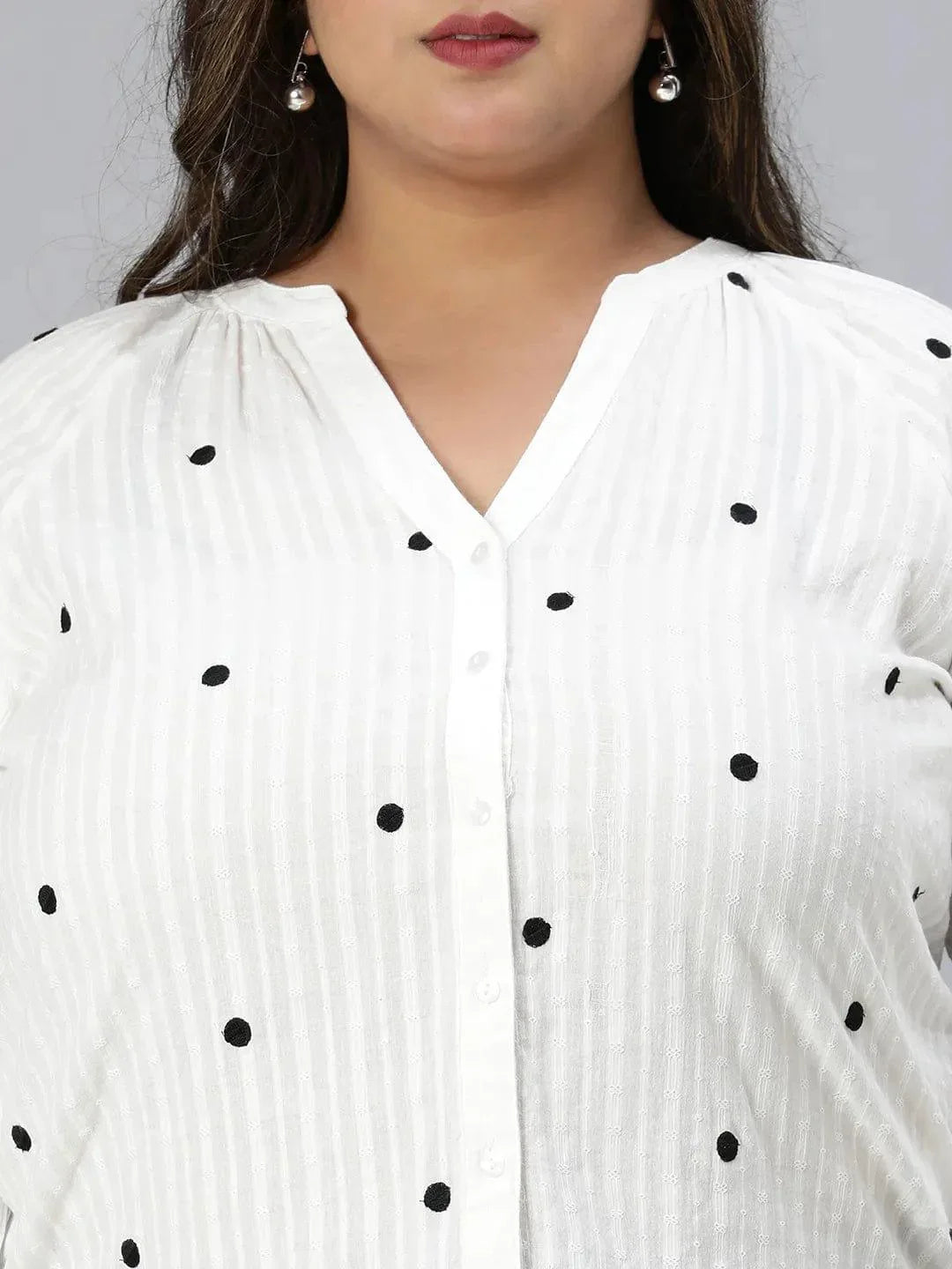 Plus size white dot print organic cotton top for women, photo 6