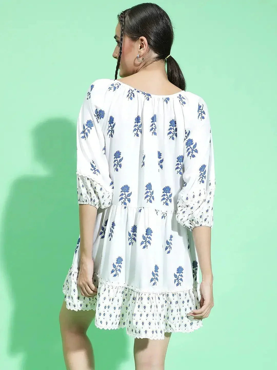 Funky White Floral Print Round Neck Dress For Summer Fun Women Dress - oxolloxo
