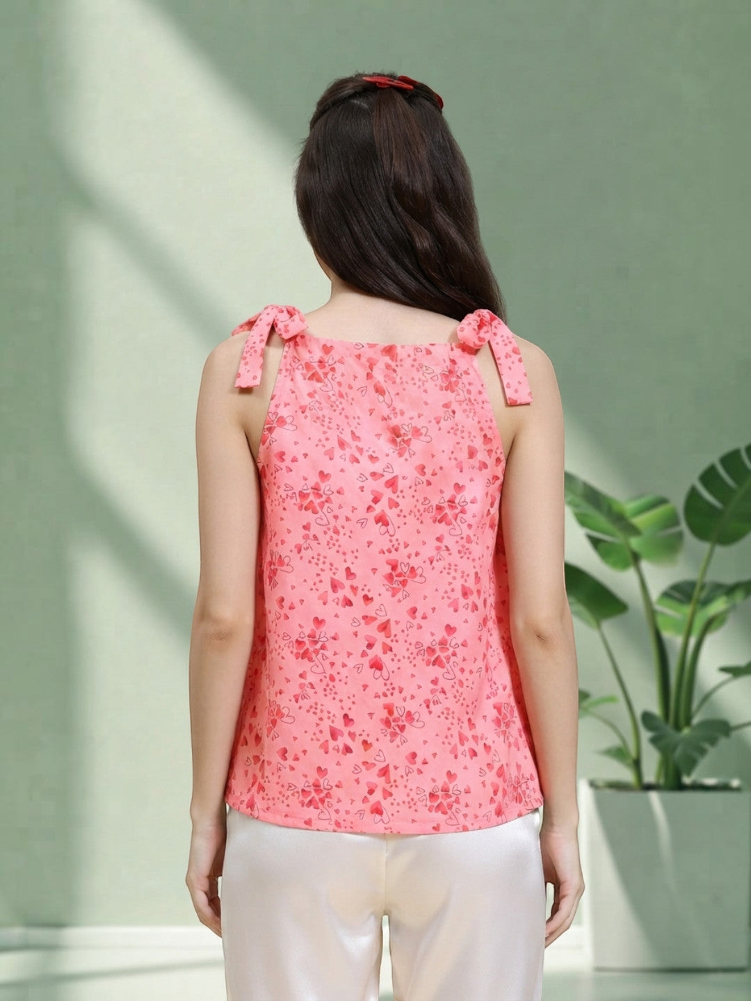 Pink heart-print sleeveless top with tie straps, plus size women's fashion