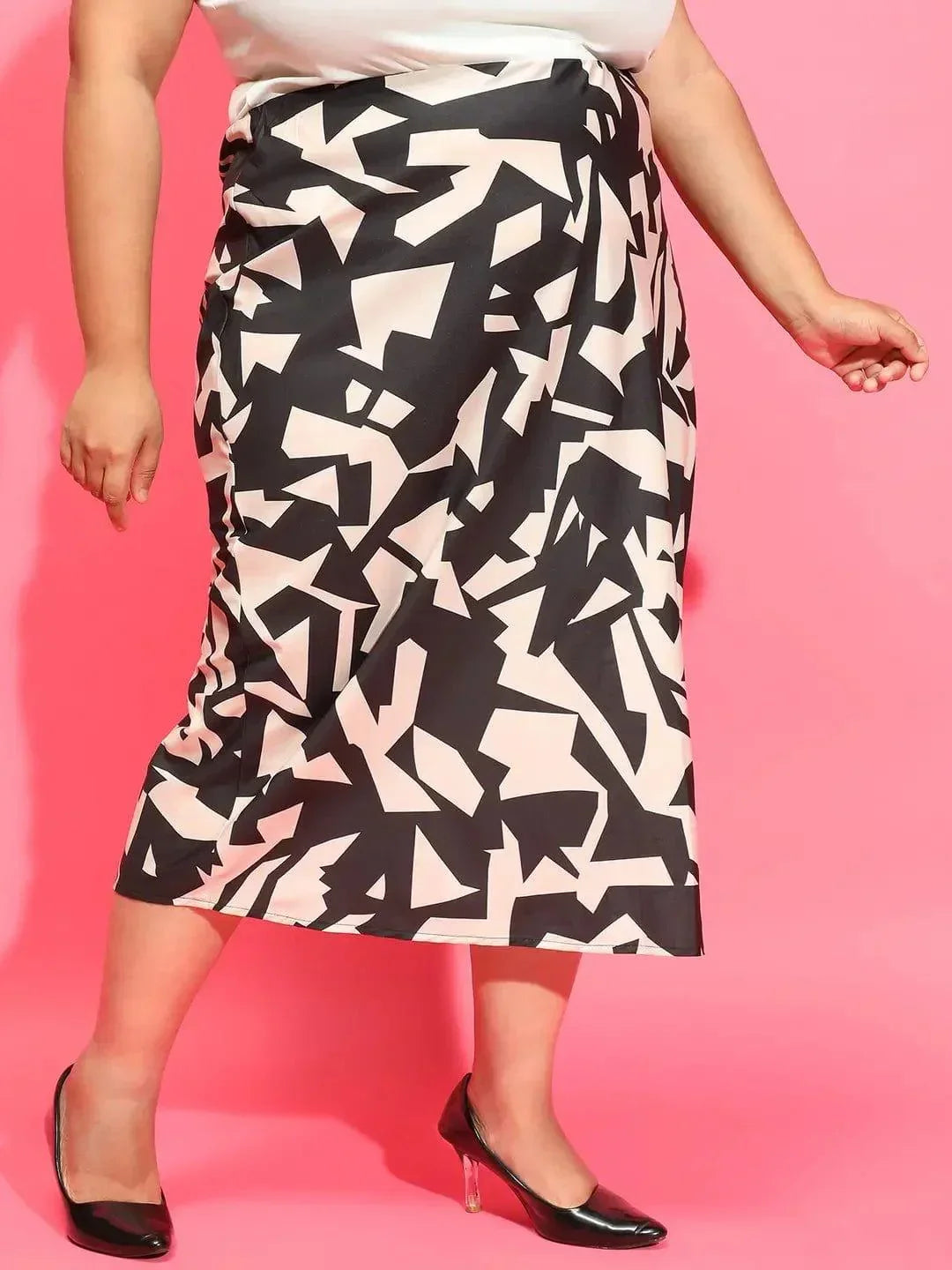Plus Size Black Printed Skirt