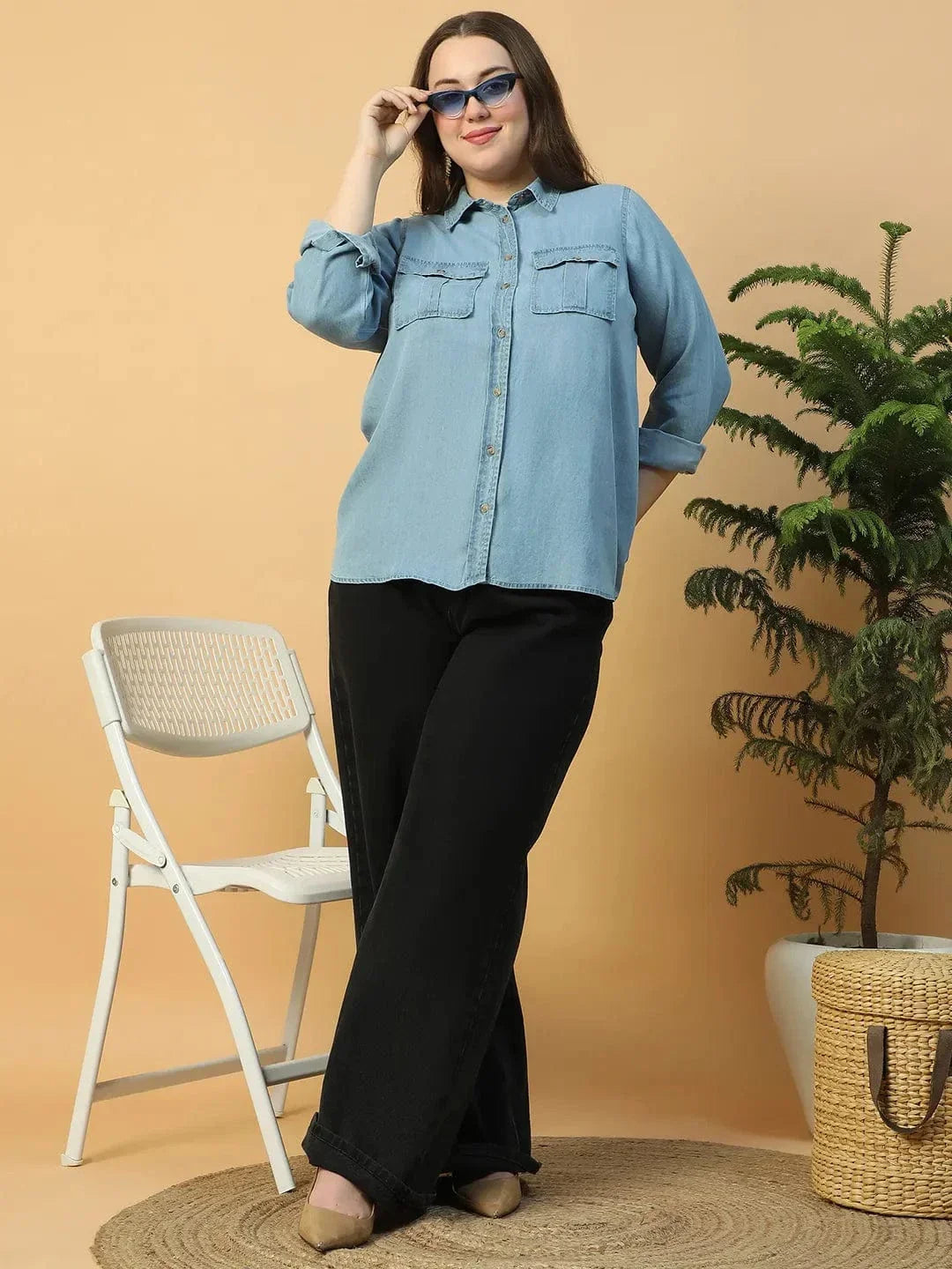 Quick Light Blue Collared Neck With Button Down Long Sleeve Plus Size Women Cotton Denim Shirt - oxolloxo