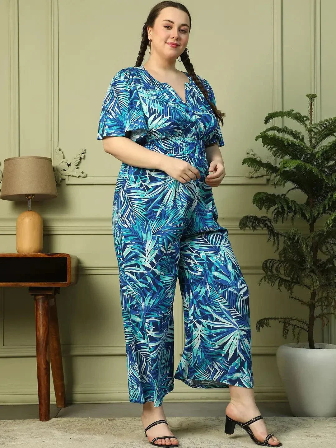 Leading Blue Floral Print Short Sleeve Elasticated Plus Size Women Jumpsuit - oxolloxo