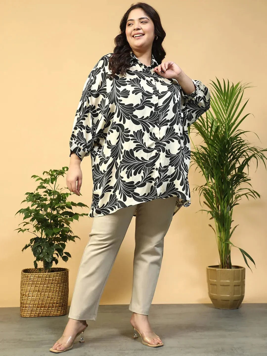 Sizzle Black Floral Print Short Sleeve Collared Button Down Plus Size Oversized Shirt - oxolloxo