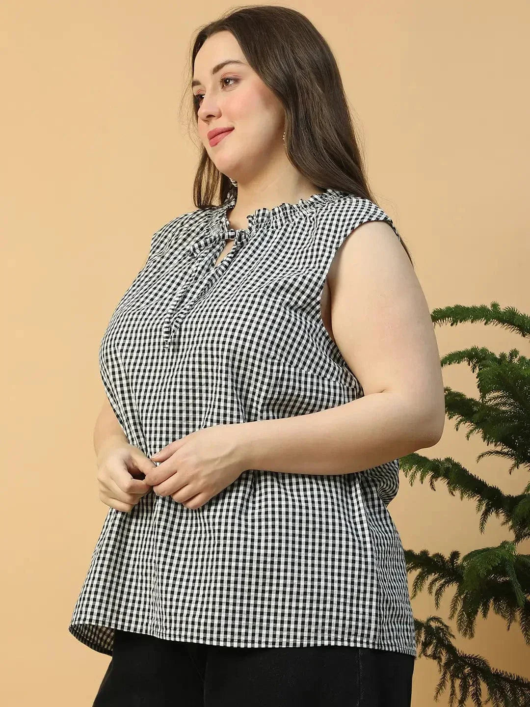 Black Check Print Tie-Up detail Sleeveless Plus Size Women Cotton Top - oxolloxo