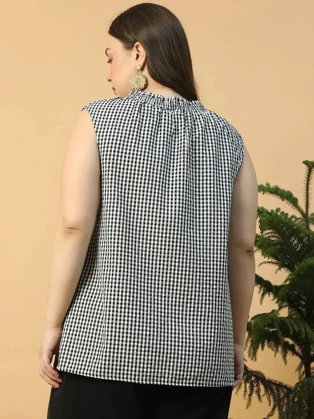 Black Check Print Tie-Up detail Sleeveless Plus Size Women Cotton Top - oxolloxo