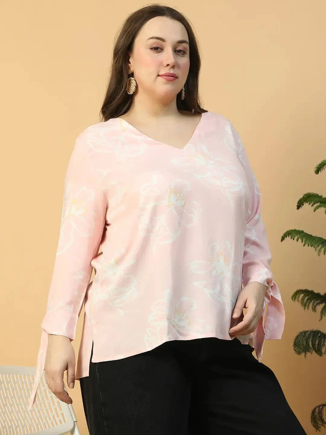 Light Pink Floral Print Long Sleeve With Tie-up Detail Plus Size Women Top - oxolloxo