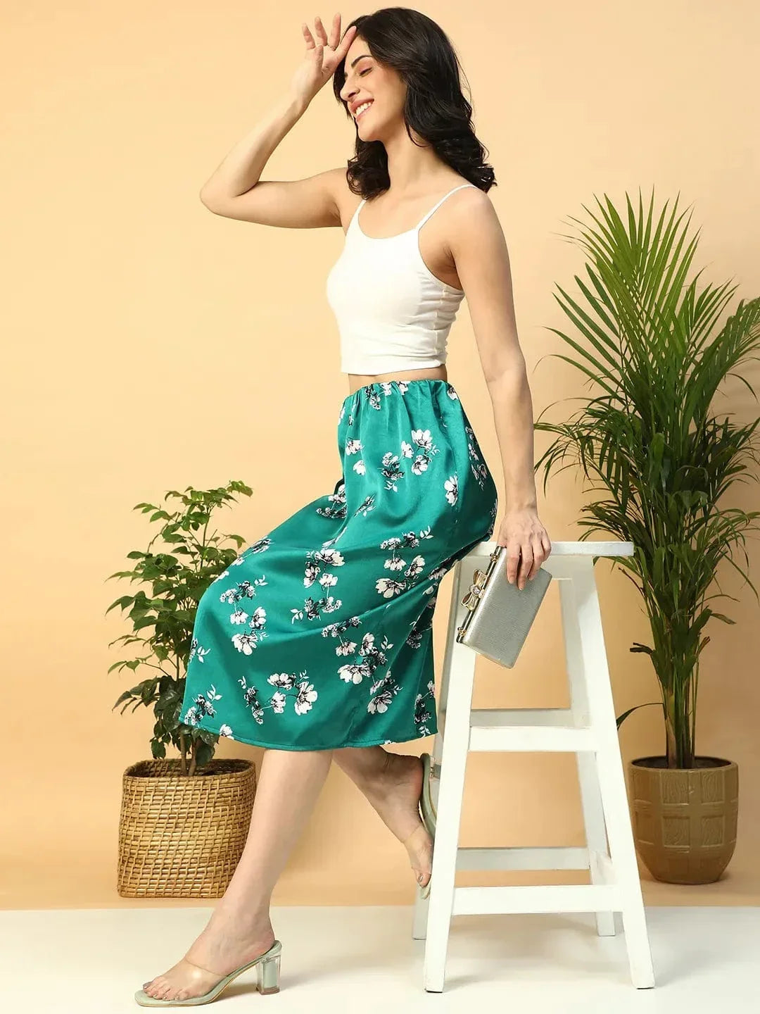 Slaying Green Floral Print Elasticated Knee Length Women Satin Skirt - oxolloxo
