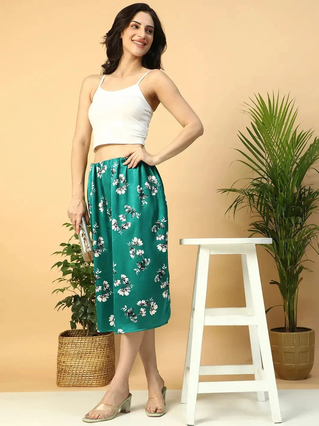 Slaying Green Floral Print Elasticated Knee Length Women Satin Skirt - oxolloxo