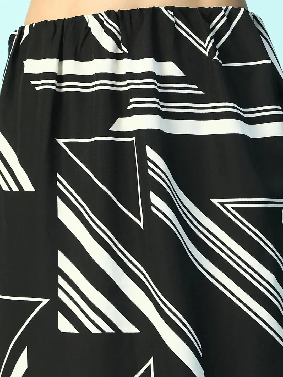 Black Geometrical Print Skirt