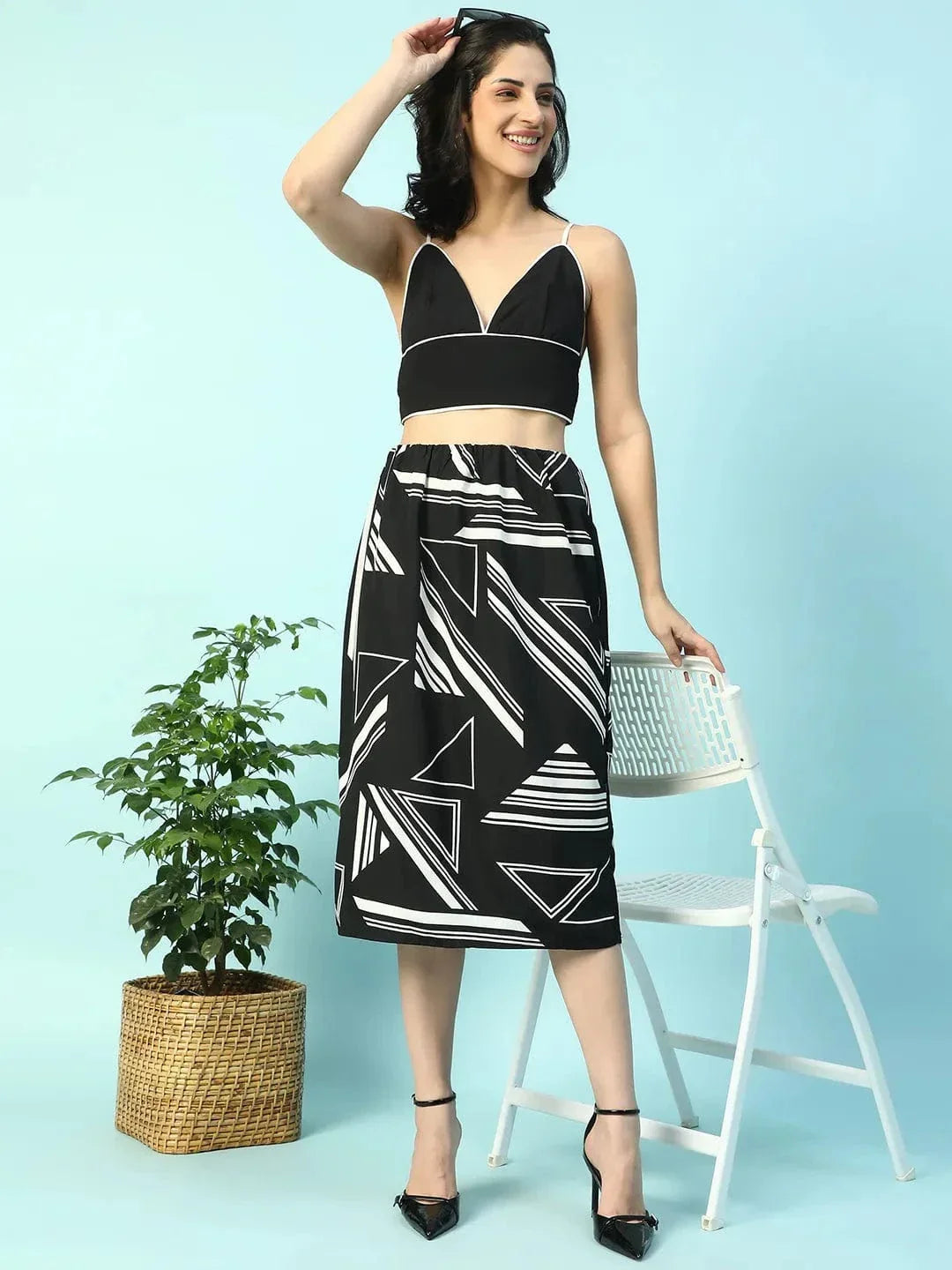 Black Geometrical Print Skirt