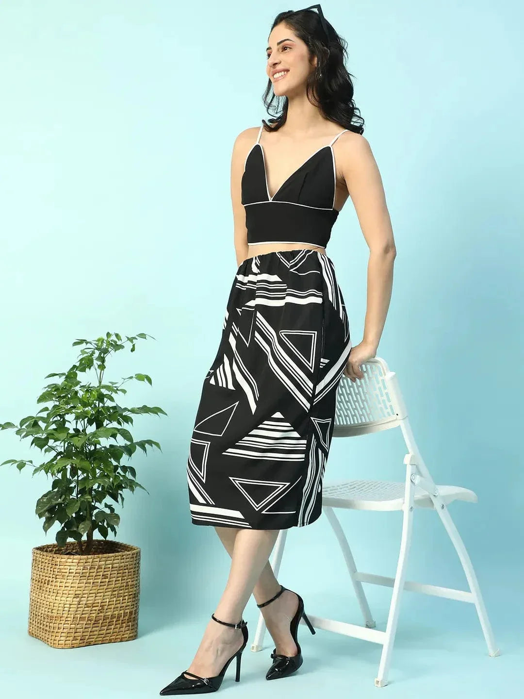 Black Geometrical Print Skirt