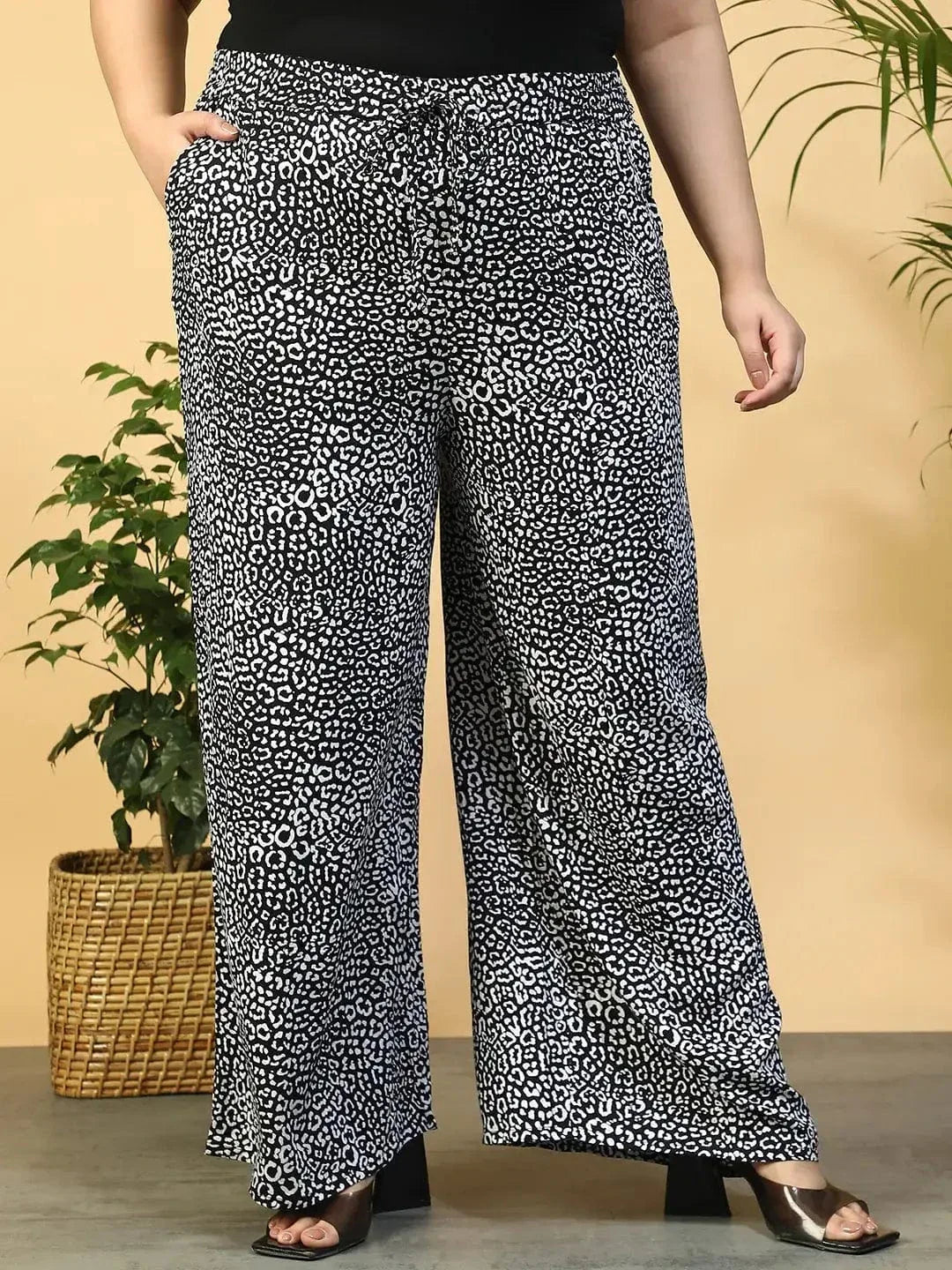 Moonless Black Animal Print Flared Elasticated Waist With Tie-Up Detail Plus Size Women Pant - oxolloxo