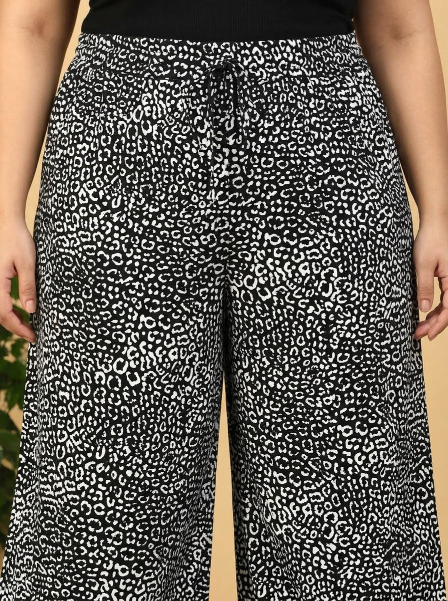 Plus Size Black Animal Print Pant