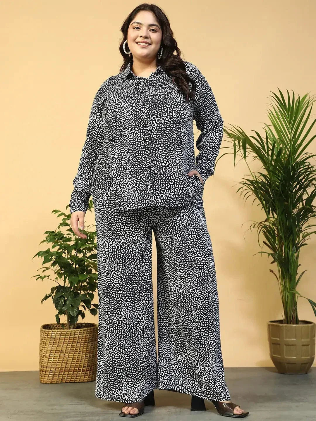 roar-black-animal-print-collared-shirt-with-flared-pants-plus-size-women-co-ord-set