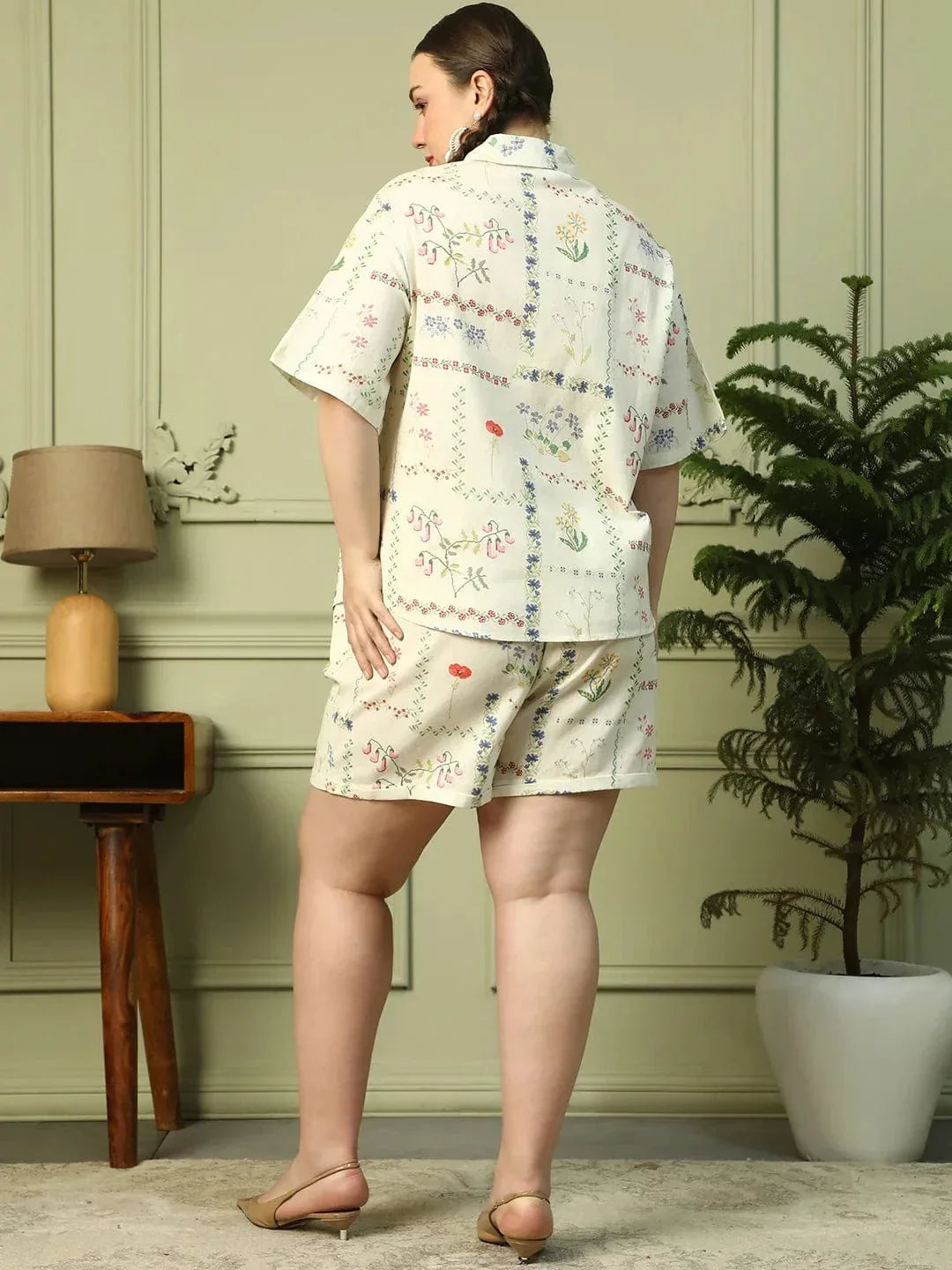 Sandy Breeze Beige Printed Shirt & Shorts Plus Size Cotton Co-ord Set - oxolloxo