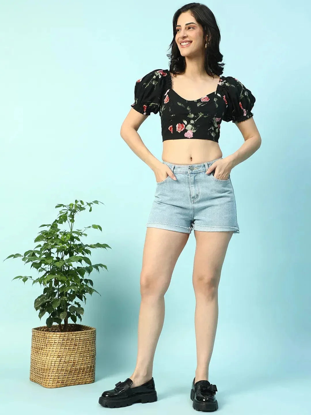 Zestee Black Floral Print Smocking Detail Women Crop Top - oxolloxo