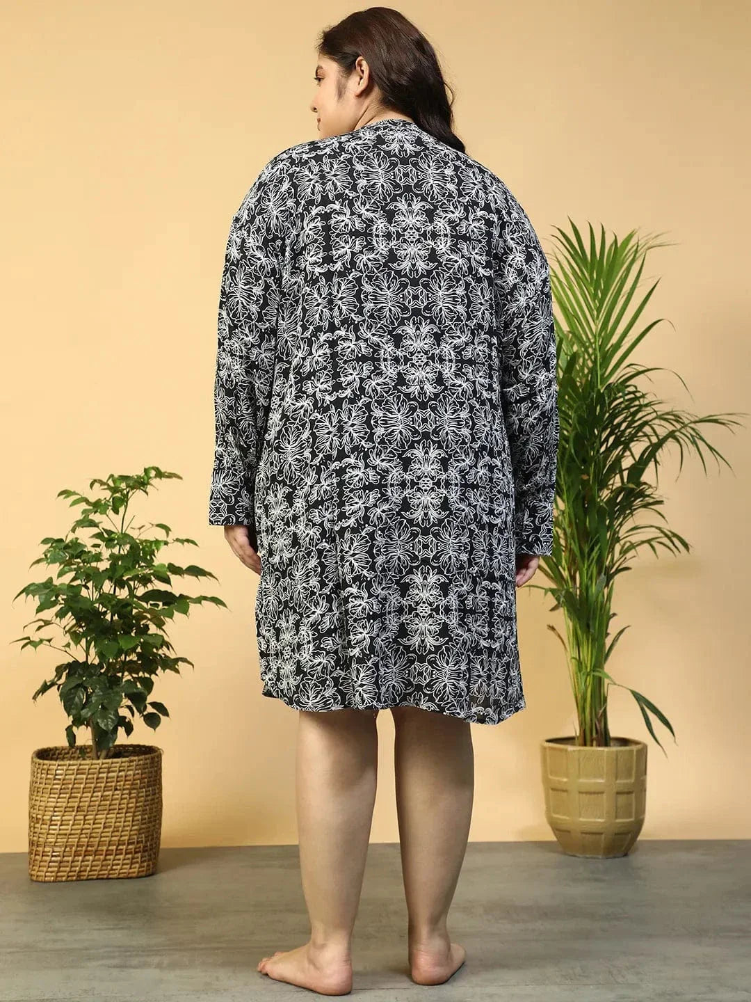 Canva Black Floral Print Long Sleeve Button Down Plus Size Beachwear Shirt - oxolloxo