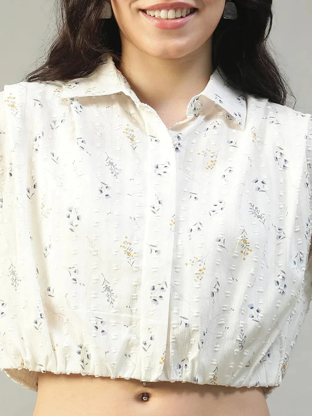 Off White Floral Print Collared Short Sleeve Button Down Women Cotton Dobby Crop Shirt - oxolloxo