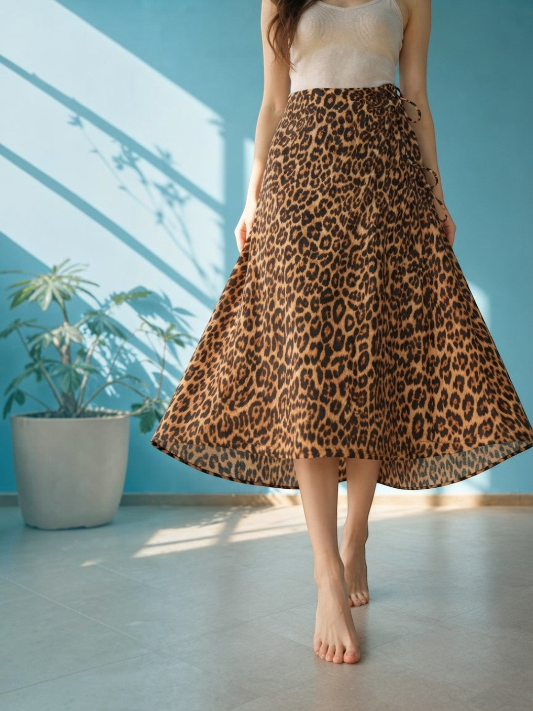 Leopard print midi skirt for women, stylish and trendy fashion wear