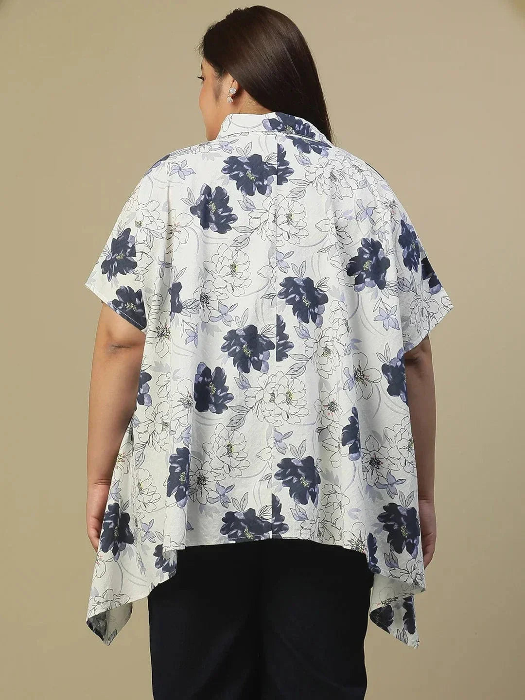 White Floral Print Button Down Short Sleeve High Low Plus Size Women Dobby Top - oxolloxo
