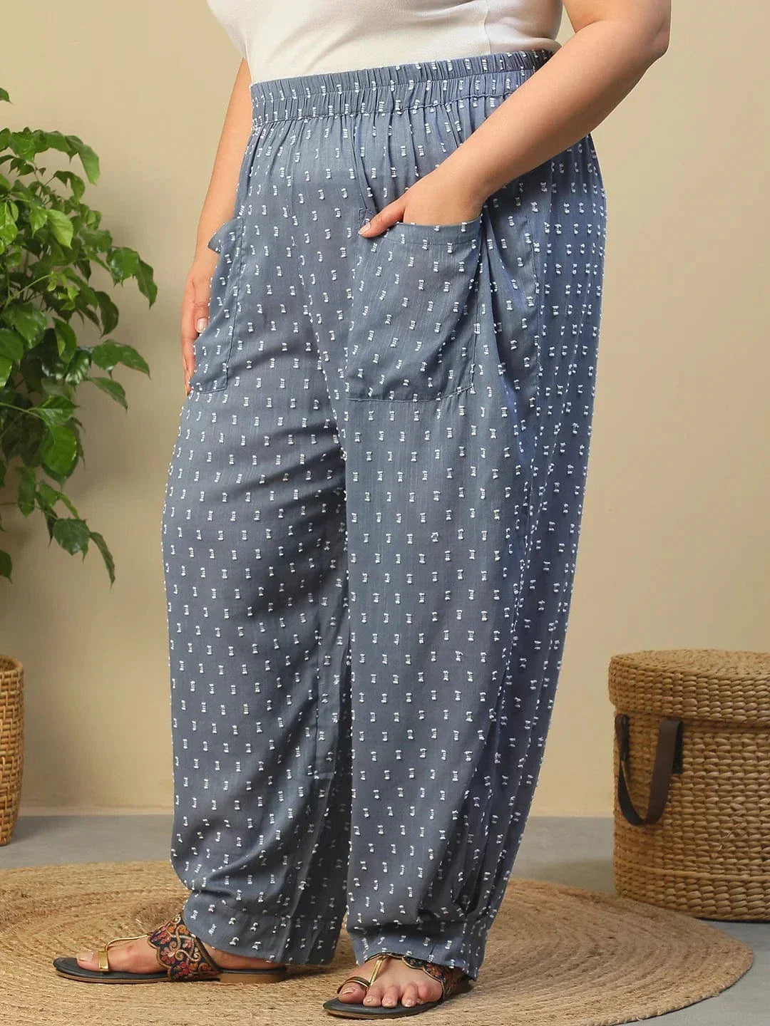 Blue Elasticated Yarn Dyed Dobby Plus Size Women Cotton Trouser With Front Pockets - oxolloxo