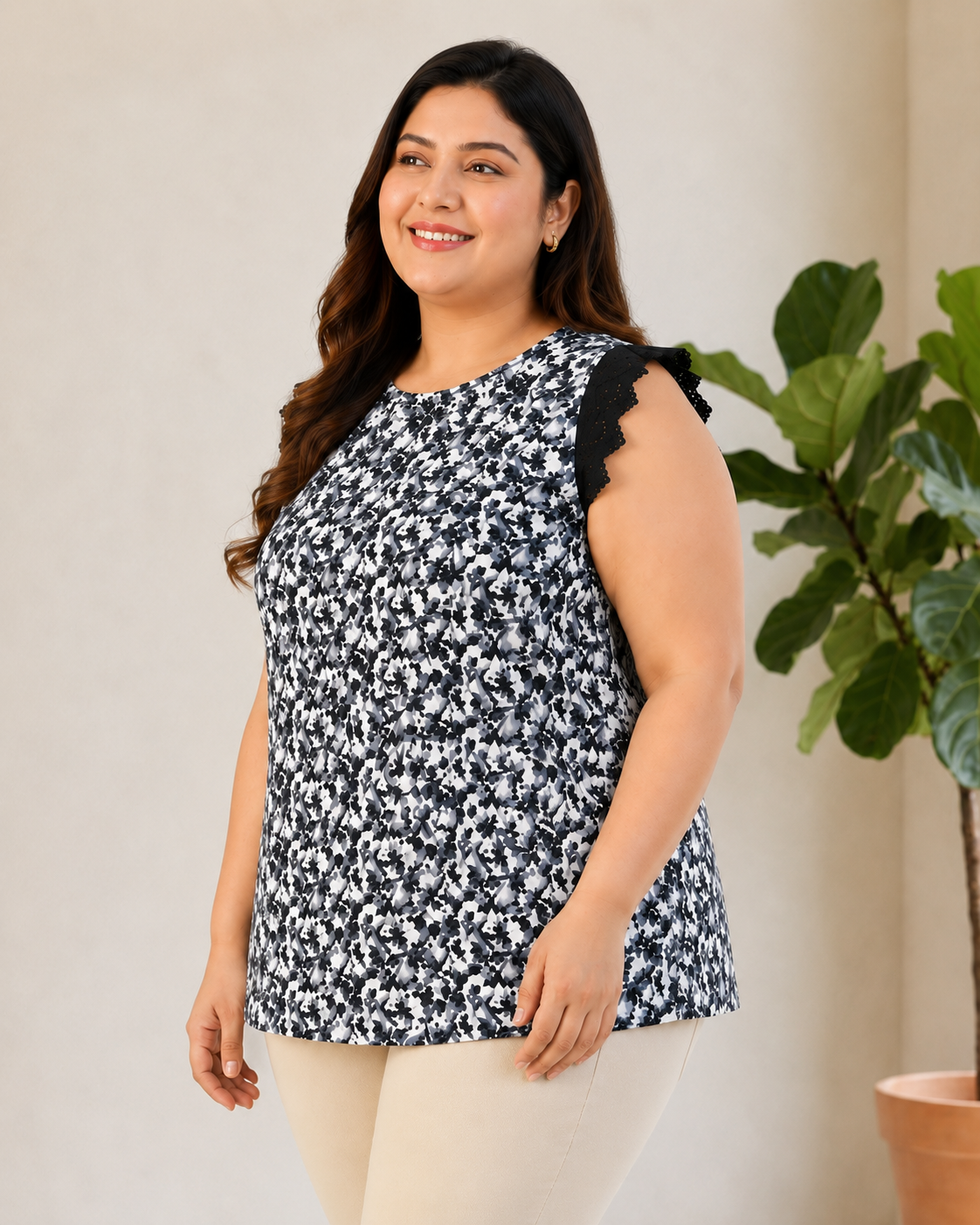 women top black floral print