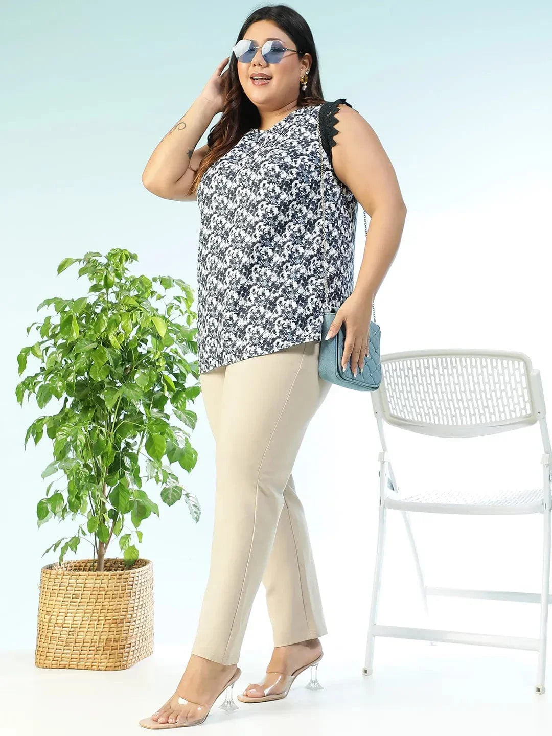 Ready Black Floral Print Lace Detail Cap Sleeve Plus Size Women Top - oxolloxo