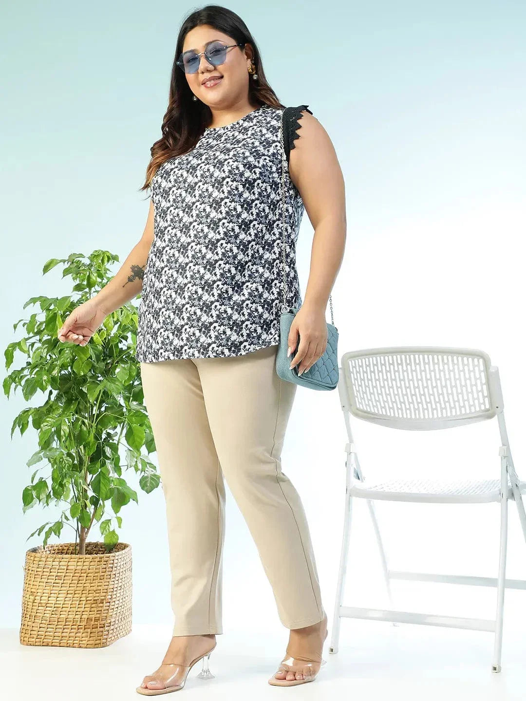 Ready Black Floral Print Lace Detail Cap Sleeve Plus Size Women Top - oxolloxo