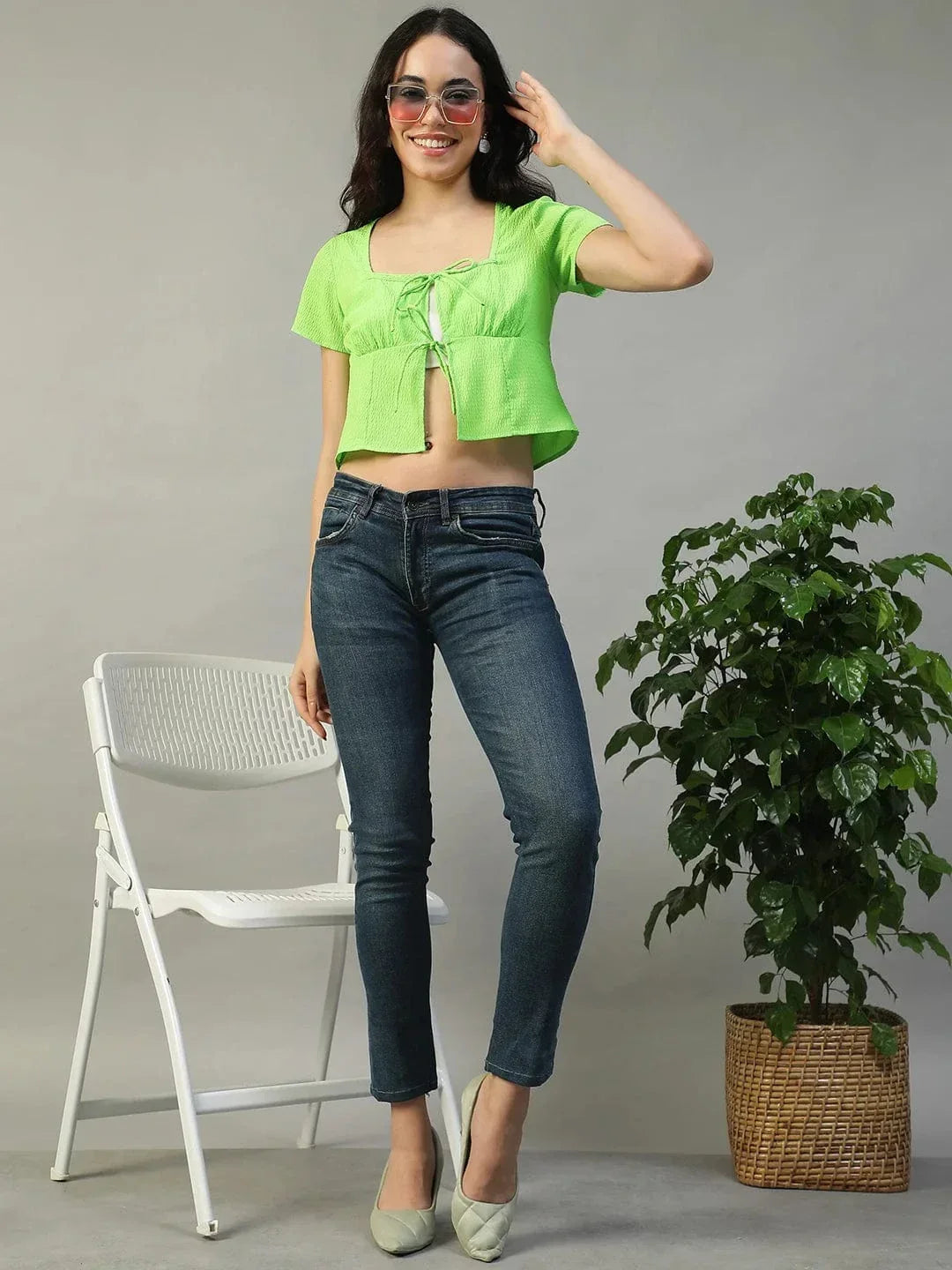 Parrot Solid Green Tie-Up Detail Short Sleeve Seersucker Dobby Women Top - oxolloxo