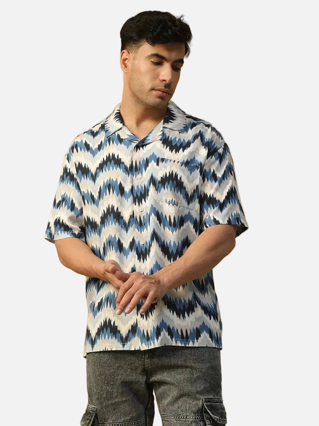 Demon Blue Zig -Zag Print Lapel Collar Short Sleeve Men Oversized Shirt - oxolloxo