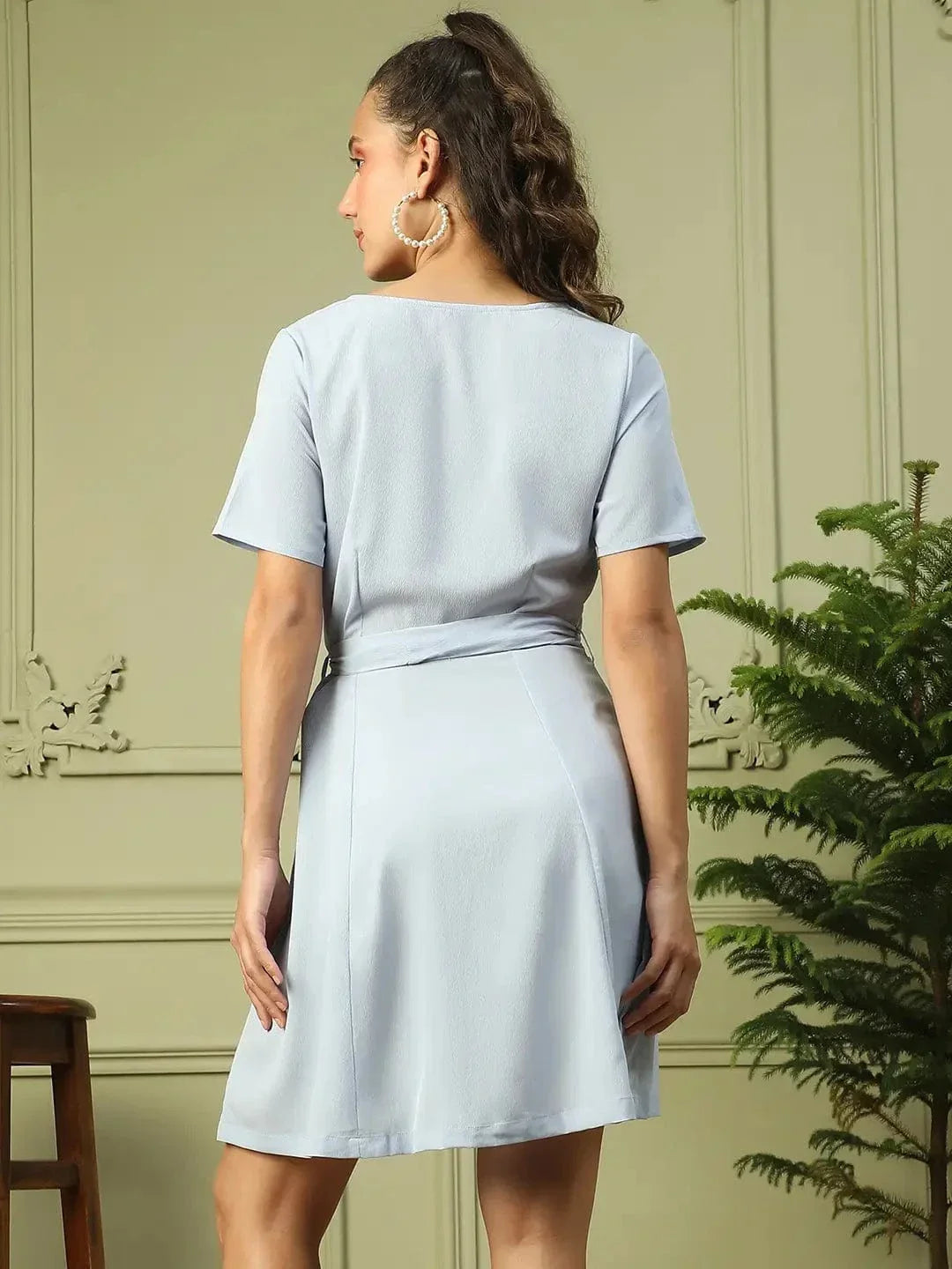 Women Blue Round Neck Short Sleeve Button Down Dress With Pocket Detail and Tie Knot Waist Belt   oxolloxo