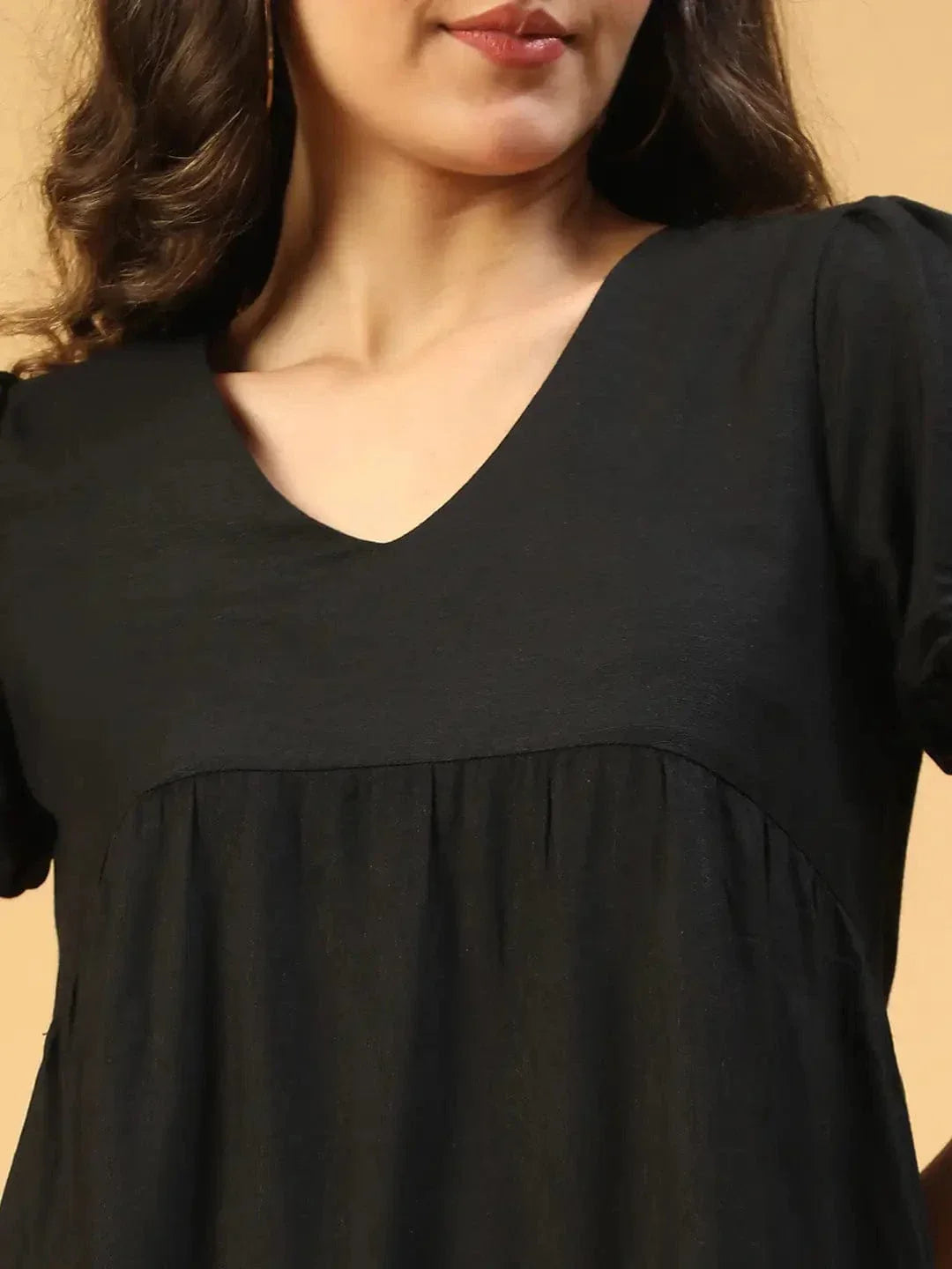 Women Soild Black V-Neck Short Sleeve High-Low Hem Cotton Dress - oxolloxo