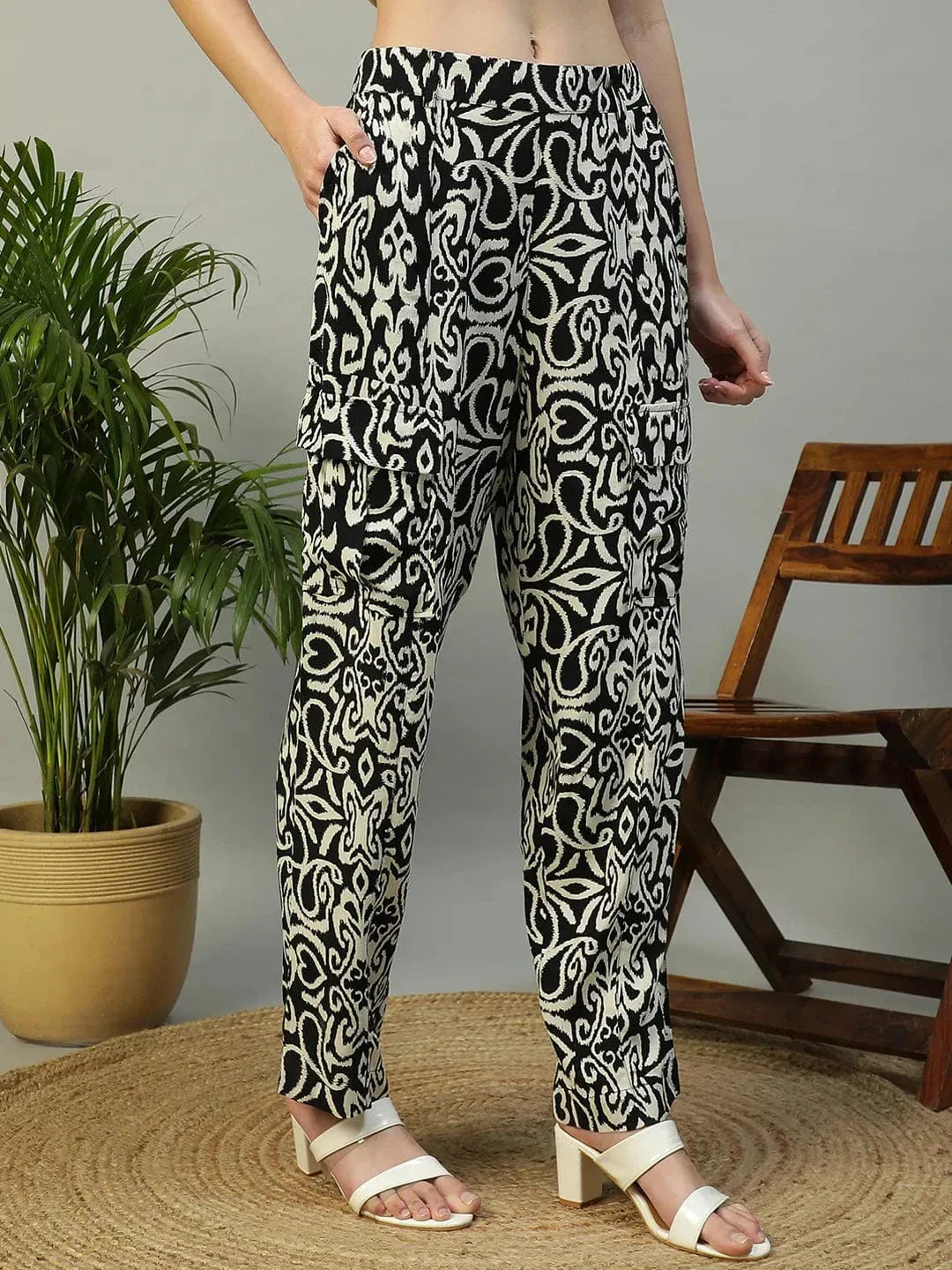 formost-black-print-elasticated-crargo-style-women-pant
