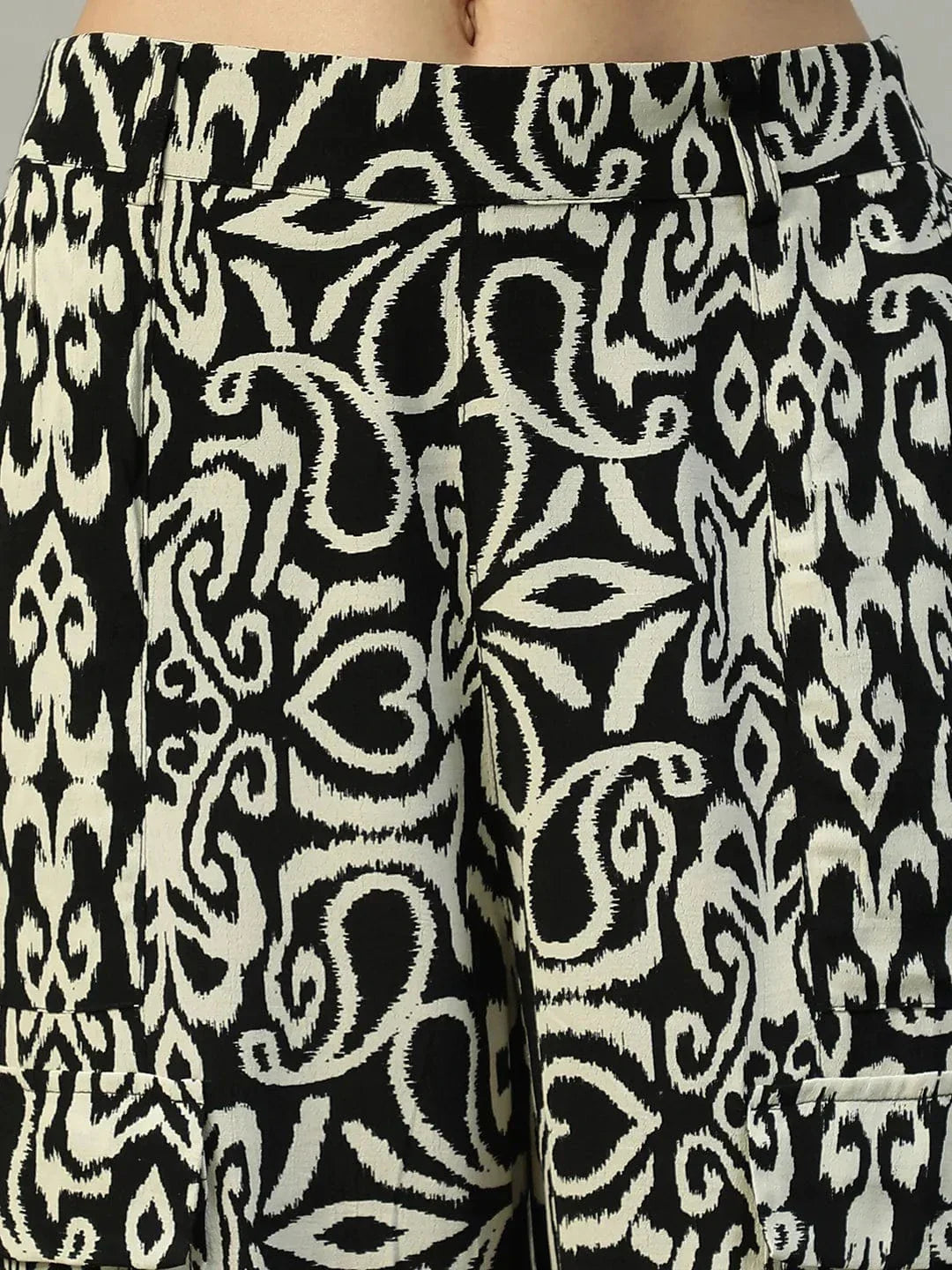 formost-black-print-elasticated-crargo-style-women-pant