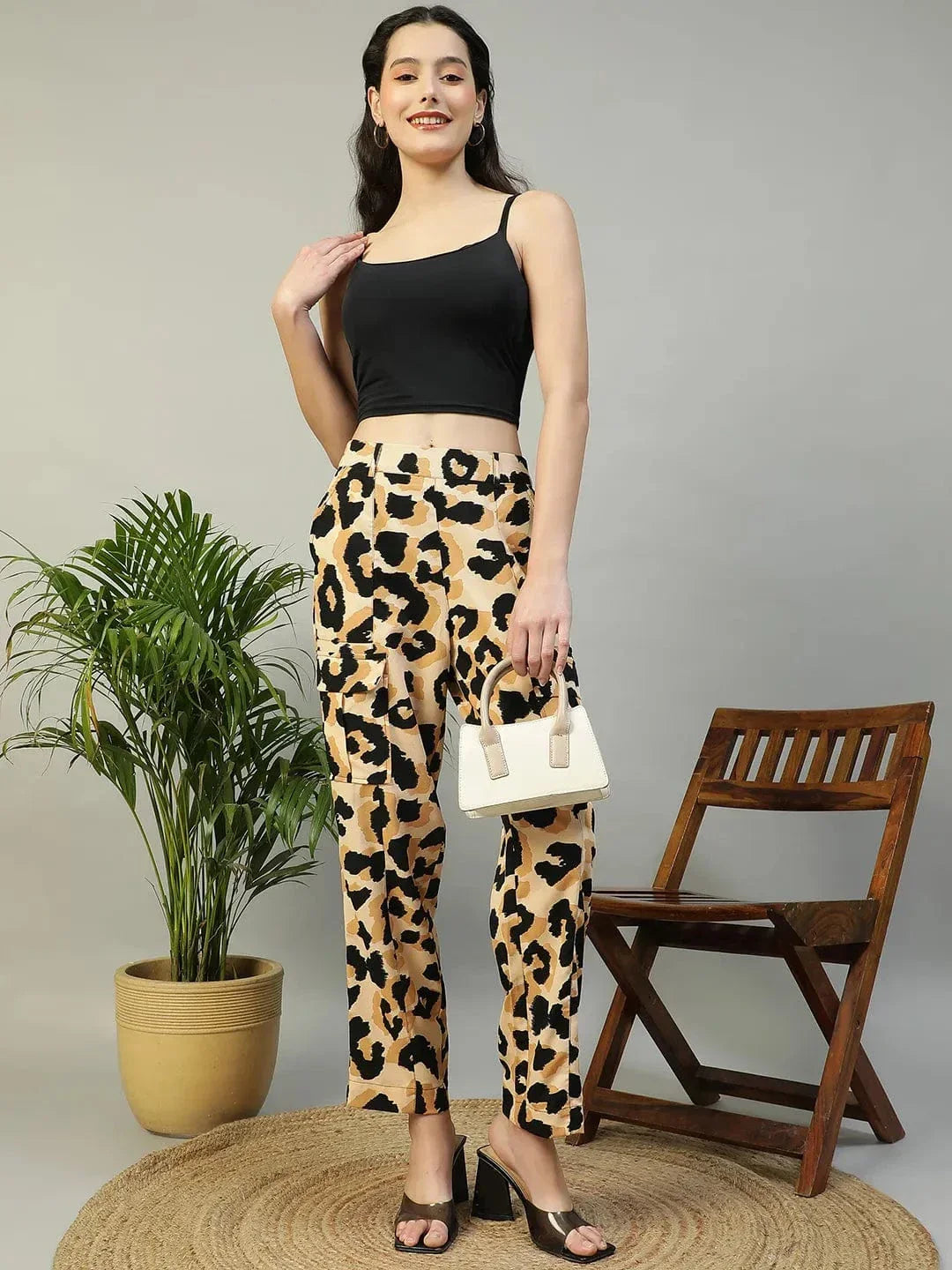 Multicolor Animal Print Elasticated Crargo Style Women Pant - oxolloxo