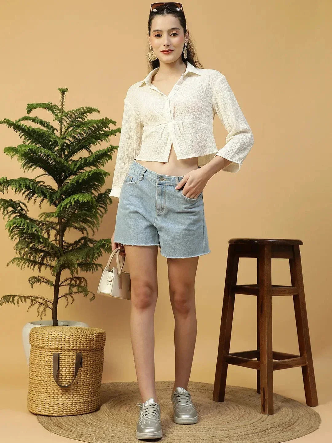 Off-White Long Sleeve Open Collar Women Crop Shirt - oxolloxo