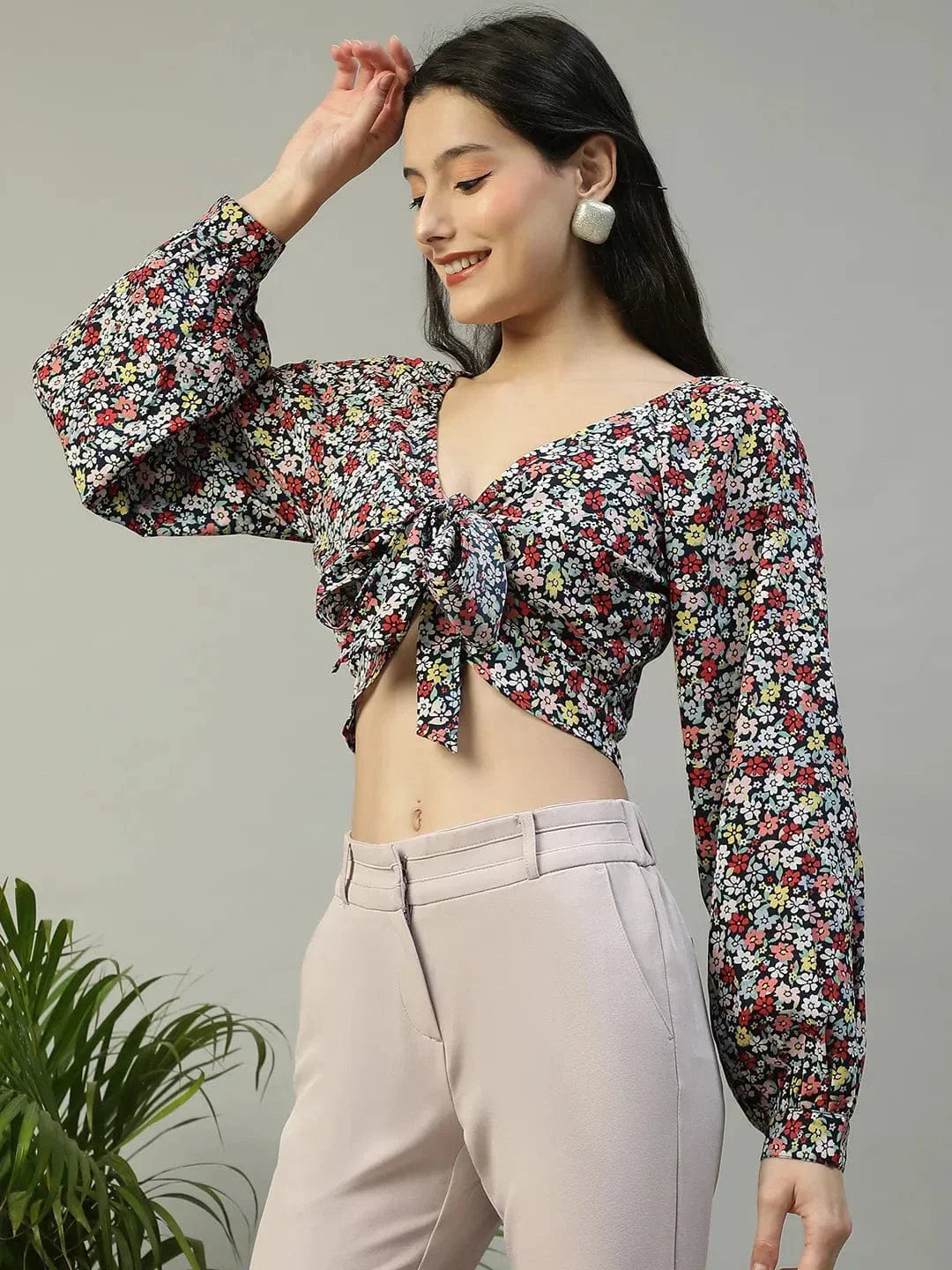 Multicolor Floral Print Tie-knotted long Sleeve Crop Women Top - oxolloxo