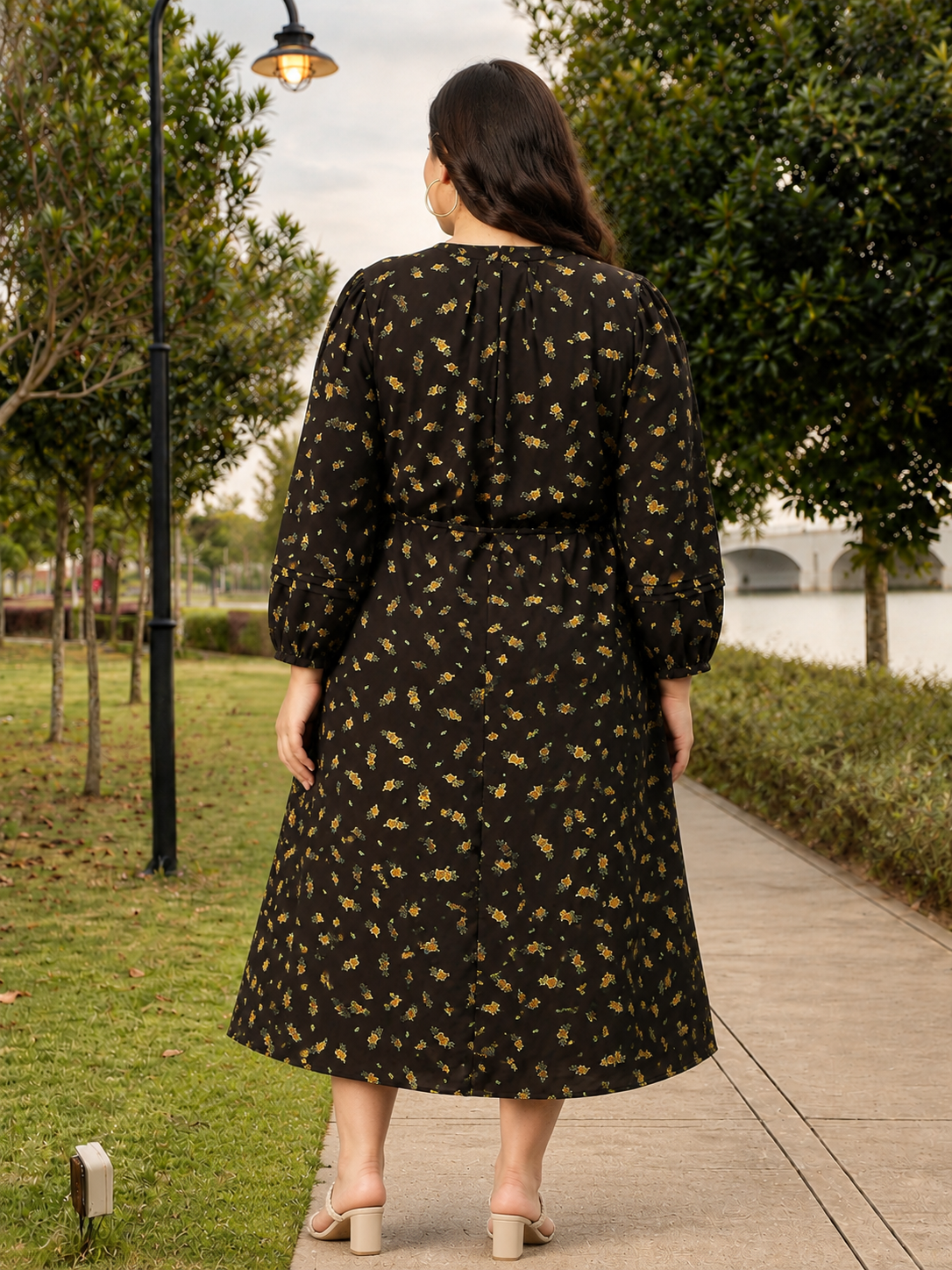 Plus Size Black Floral Print Dress